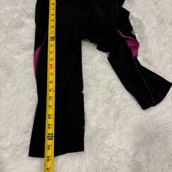 PEARL iZUMi Women's Sugar Cycling 3/4 Tight, Black/Purple Wine Padded Large - Picture 7 of 15